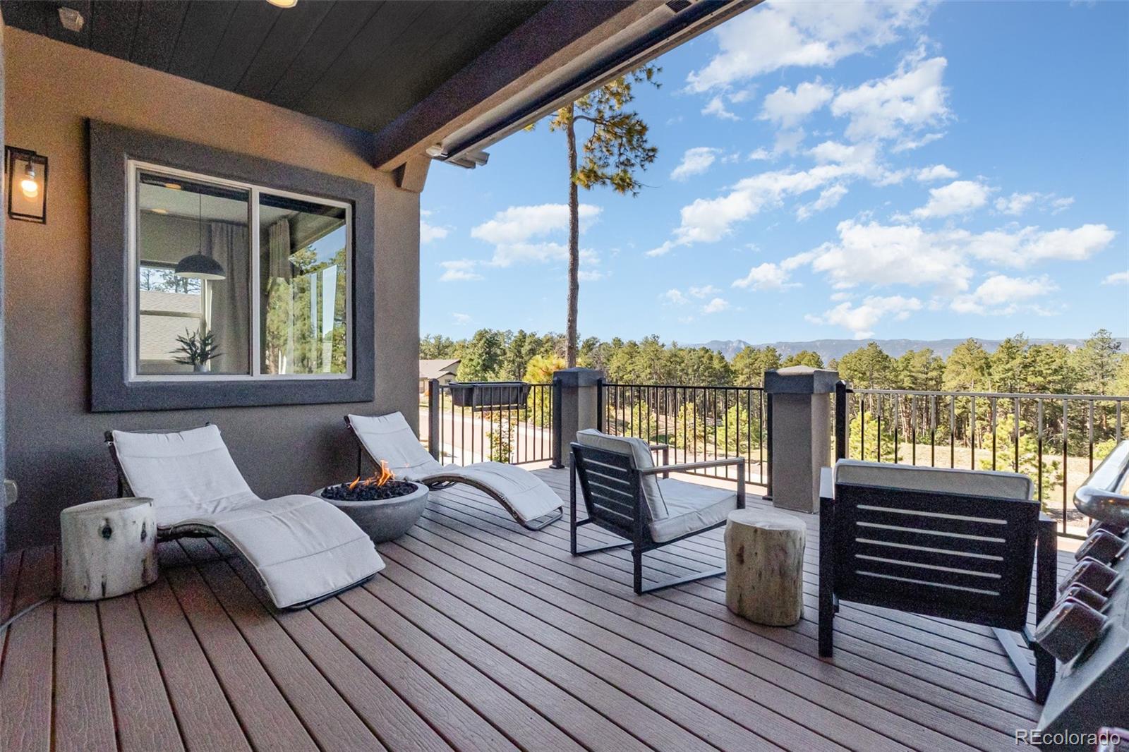 Monument, Colorado, 80132, United States, 5 Bedrooms Bedrooms, ,4 BathroomsBathrooms,Residential,Contingent,1992315