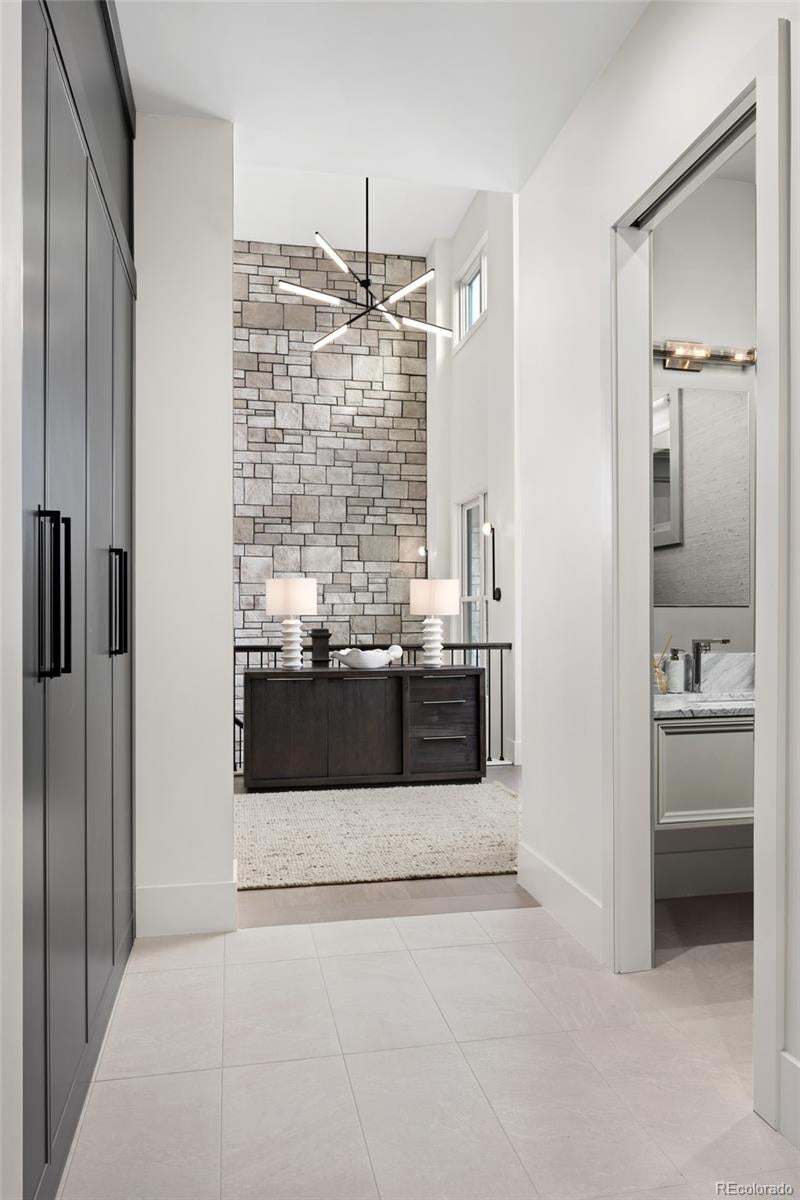 Berthoud, Colorado, 80513, United States, 4 Bedrooms Bedrooms, ,9 BathroomsBathrooms,Residential,Active,1990664