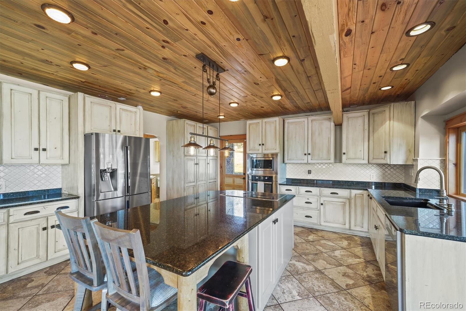 Lyons, Colorado, 80540, United States, 4 Bedrooms Bedrooms, ,4 BathroomsBathrooms,Residential,Active,2000204