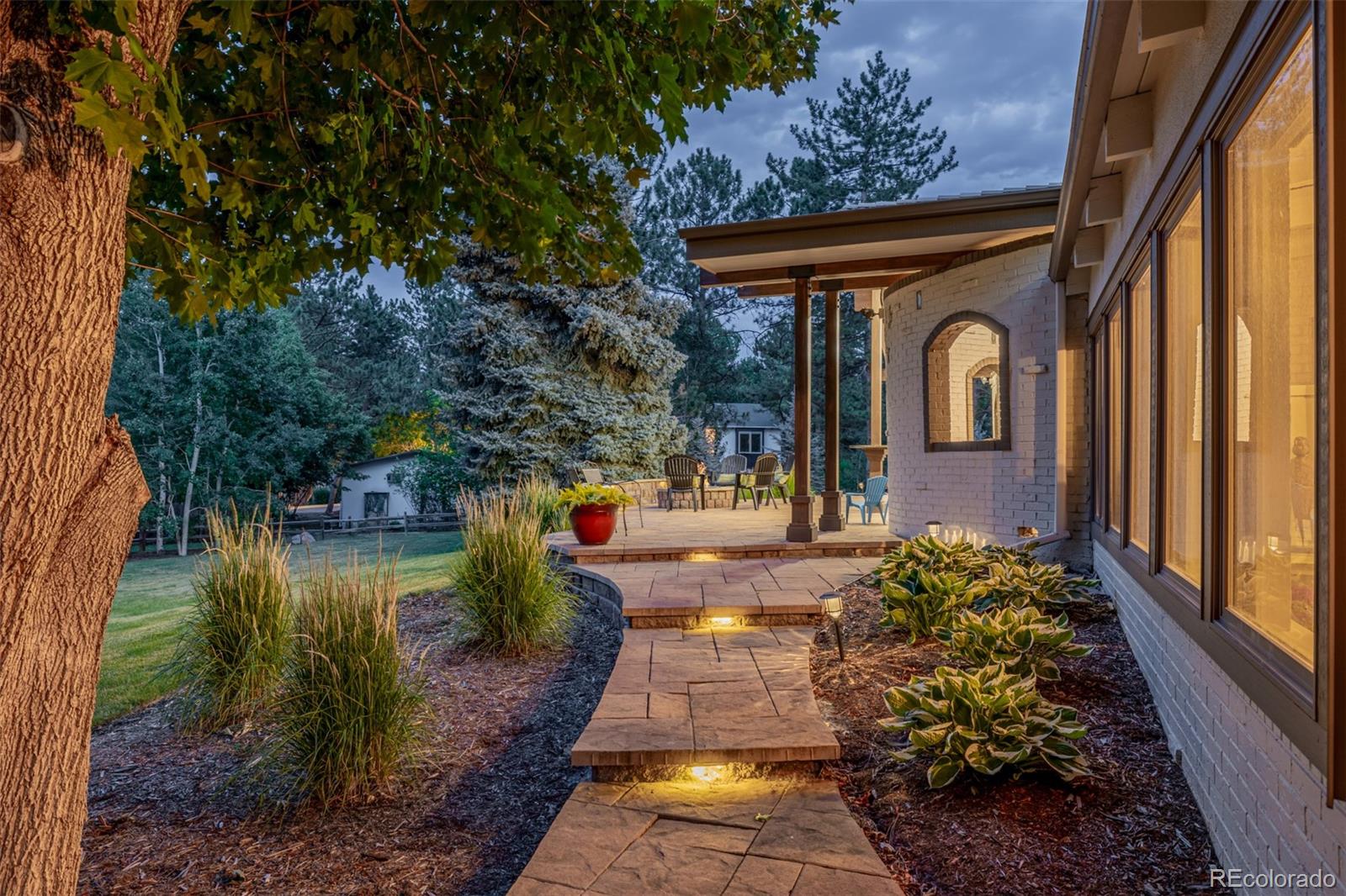 Greenwood Village, Colorado, 80121, United States, 4 Bedrooms Bedrooms, ,5 BathroomsBathrooms,Residential,Active,1888462