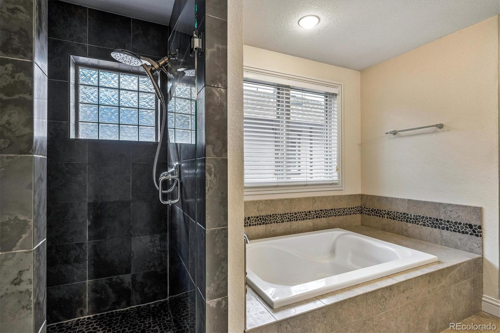 Denver, Colorado, 80209, United States, 3 Bedrooms Bedrooms, ,4 BathroomsBathrooms,Residential,Active,2045705