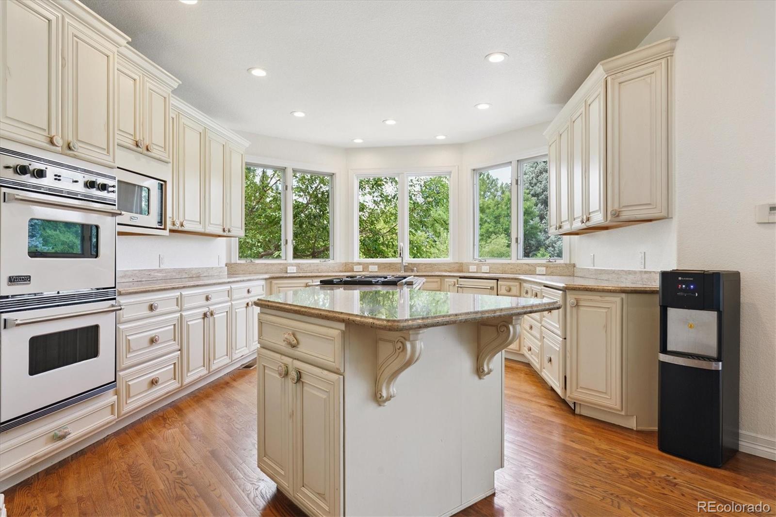 Lone Tree, Colorado, 80124, United States, 6 Bedrooms Bedrooms, ,5 BathroomsBathrooms,Residential,Active,1798134