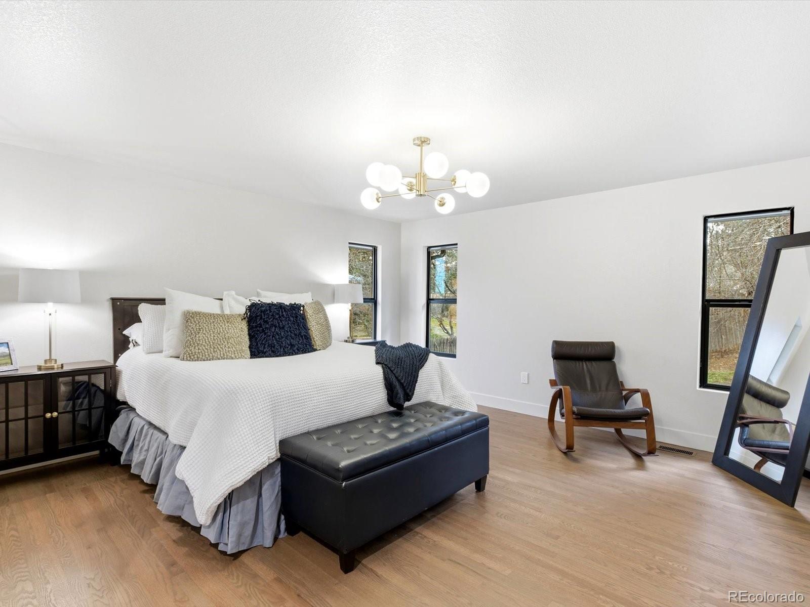 Englewood, Colorado, 80113, United States, 4 Bedrooms Bedrooms, ,5 BathroomsBathrooms,Residential,Active,2006786