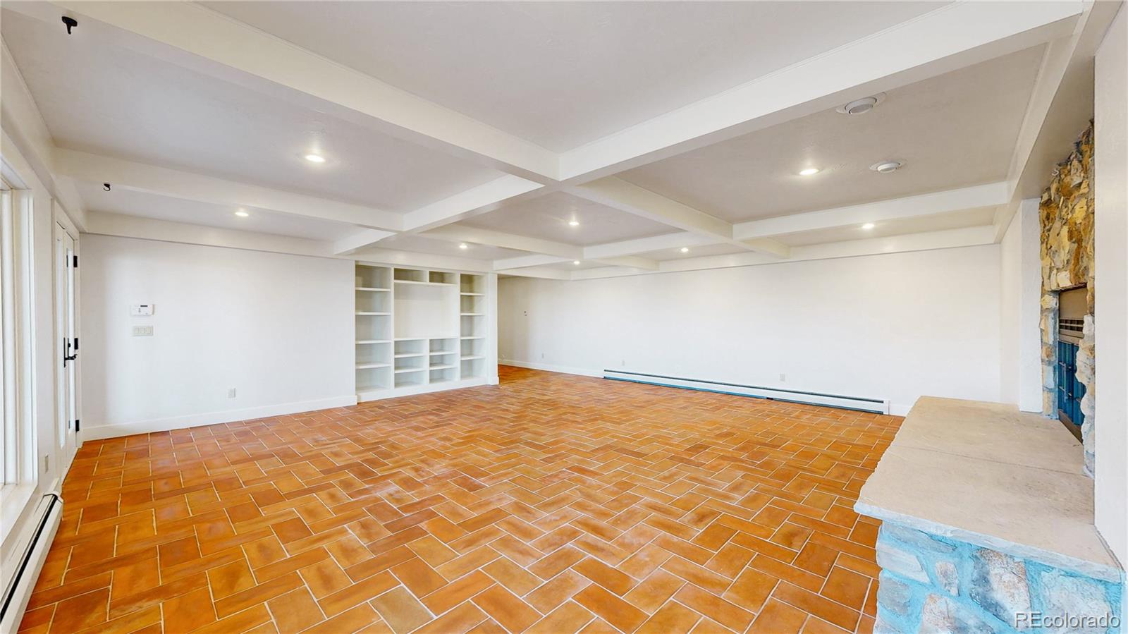 Littleton, Colorado, 80125, United States, 4 Bedrooms Bedrooms, ,5 BathroomsBathrooms,Residential,Active,2007000