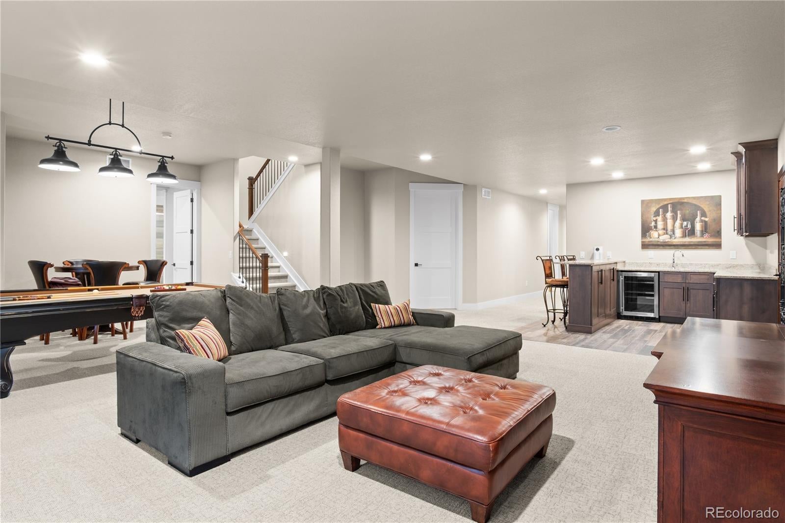 Franktown, Colorado, 80116, United States, 5 Bedrooms Bedrooms, ,6 BathroomsBathrooms,Residential,Active,1811101