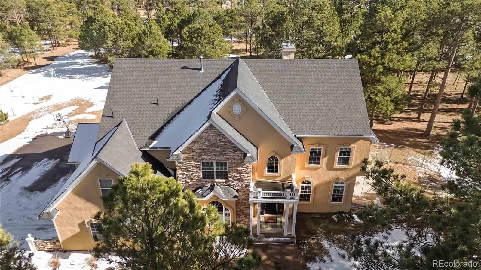 Colorado Springs, Colorado, 80908, United States, 9 Bedrooms Bedrooms, ,6 BathroomsBathrooms,Residential,Active,2015791