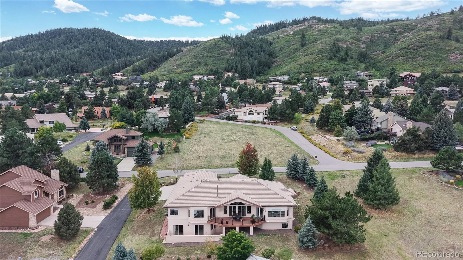 Littleton, Colorado, 80125, United States, 4 Bedrooms Bedrooms, ,4 BathroomsBathrooms,Residential,Active,1945079