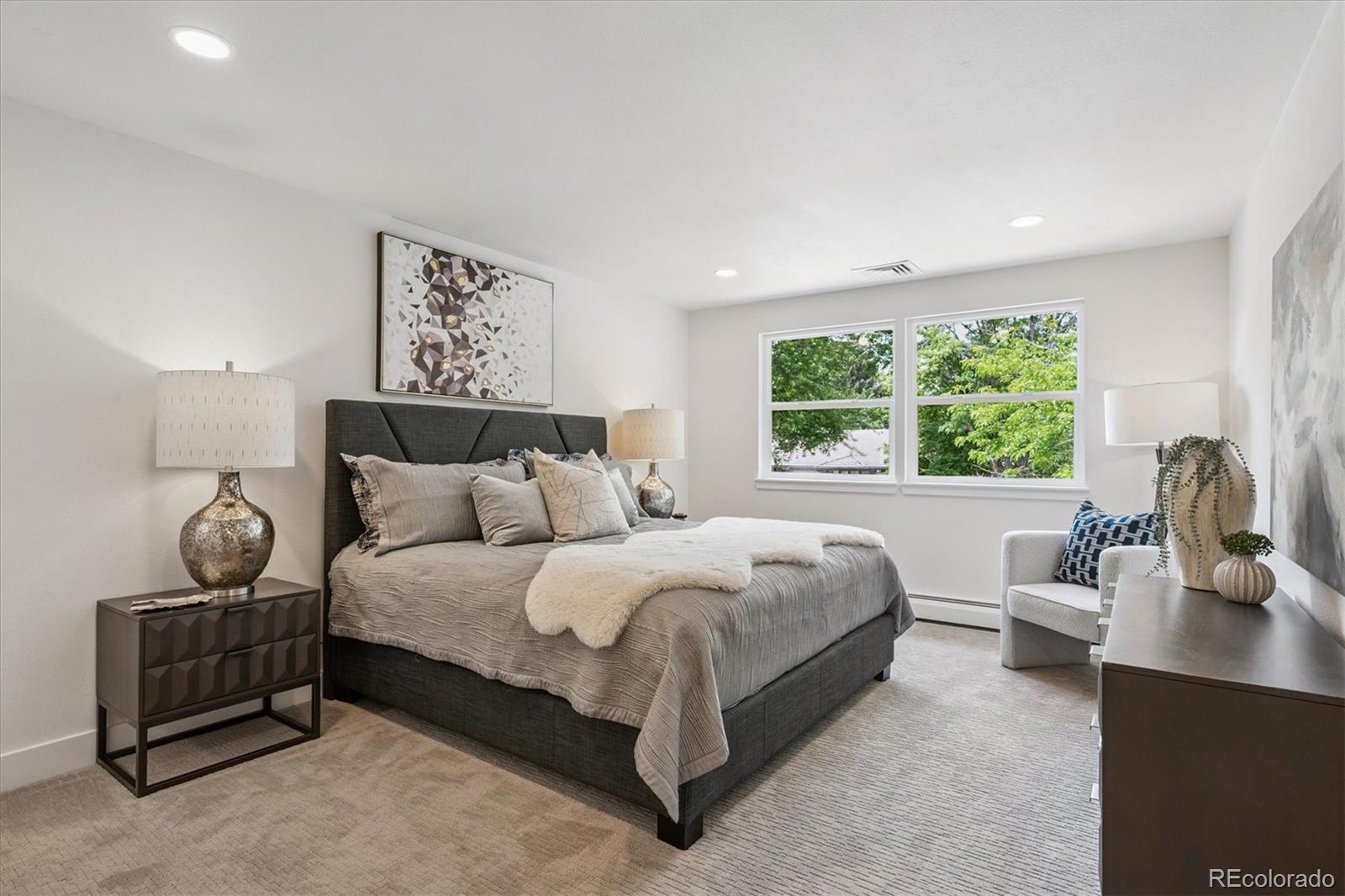 Denver, Colorado, 80237, United States, ,4 BathroomsBathrooms,Residential,Active,1894229