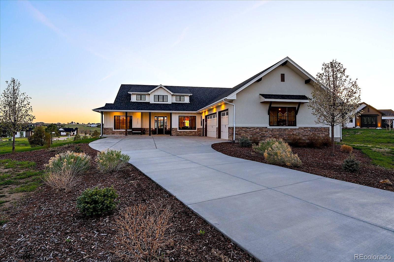 Franktown, Colorado, 80116, United States, 5 Bedrooms Bedrooms, ,6 BathroomsBathrooms,Residential,Active,1811101