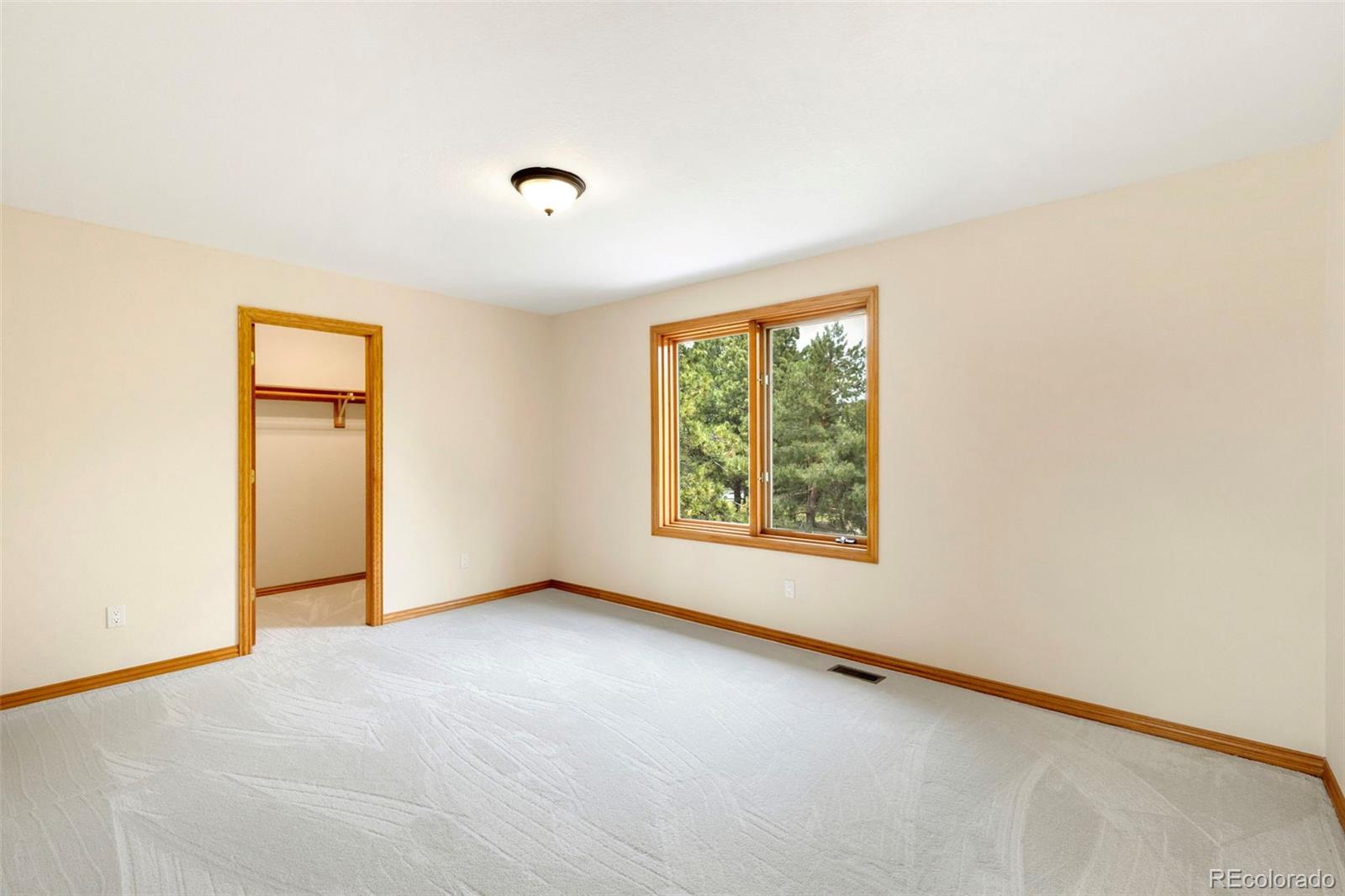 Monument, Colorado, 80132, United States, 5 Bedrooms Bedrooms, ,5 BathroomsBathrooms,Residential,Active,2043281