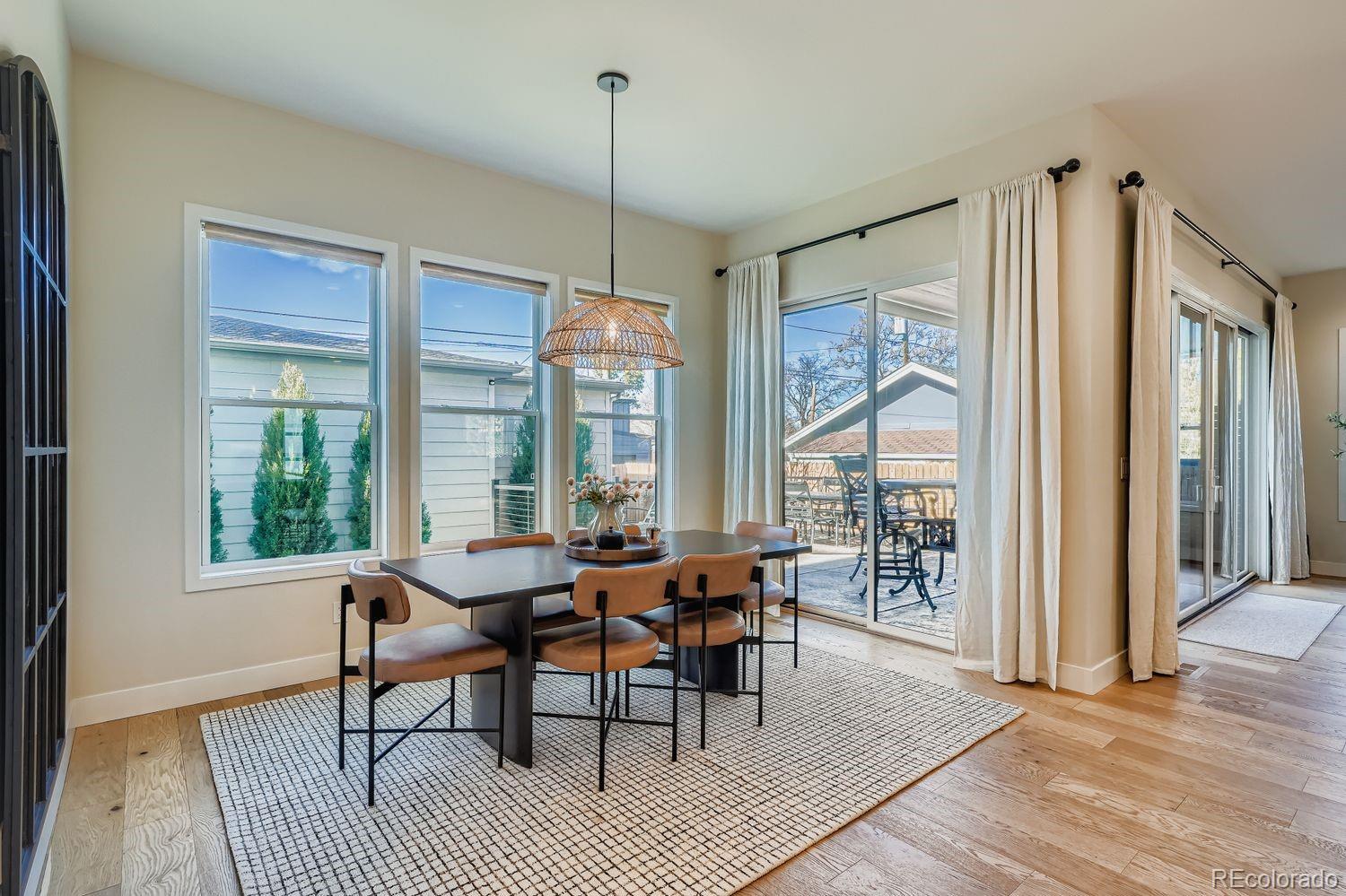 Denver, Colorado, 80210, United States, 5 Bedrooms Bedrooms, ,6 BathroomsBathrooms,Residential,Active,2010187