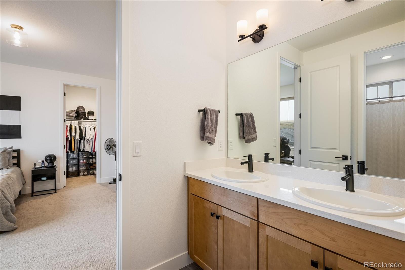 Broomfield, Colorado, 80023, United States, 5 Bedrooms Bedrooms, ,5 BathroomsBathrooms,Residential,Active,1894757
