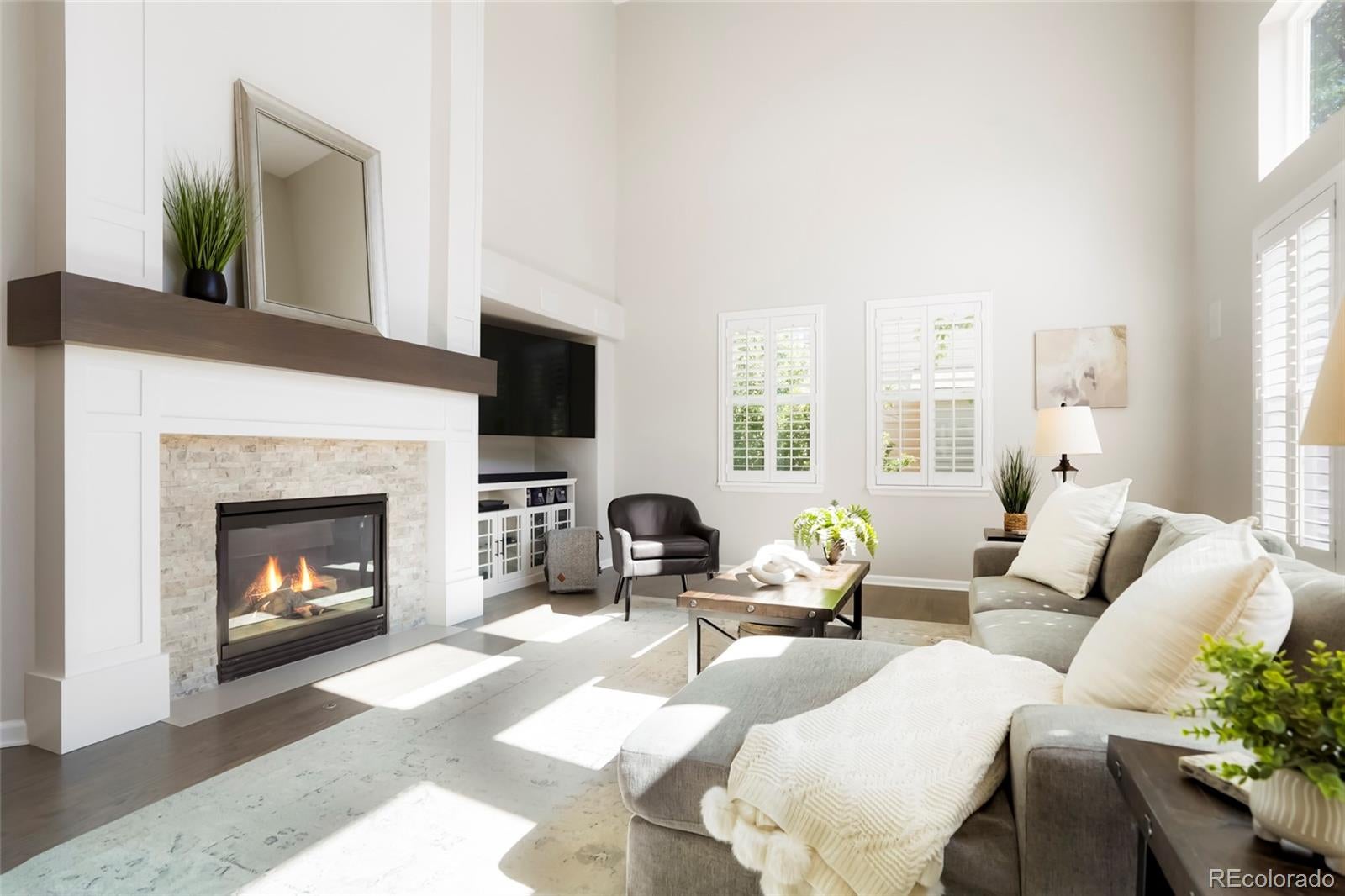 Highlands Ranch, Colorado, 80126, United States, 5 Bedrooms Bedrooms, ,5 BathroomsBathrooms,Residential,Active,1922291