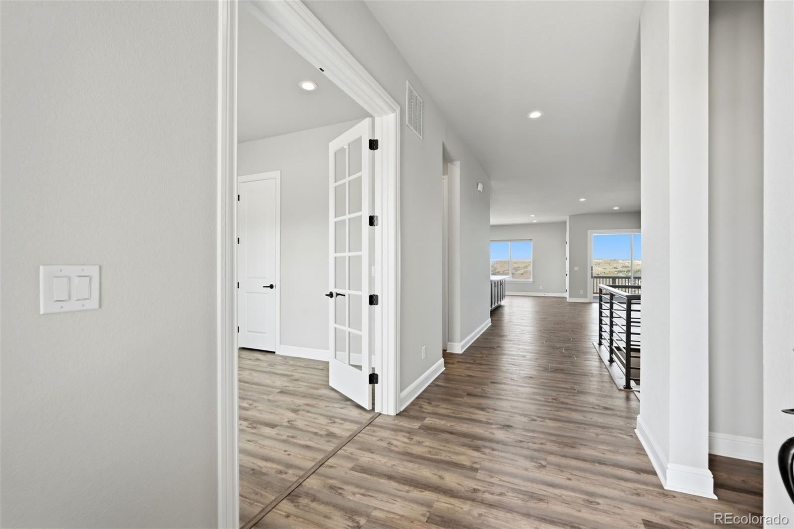 Castle Rock, Colorado, 80104, United States, 3 Bedrooms Bedrooms, ,3 BathroomsBathrooms,Residential,Active,2013637