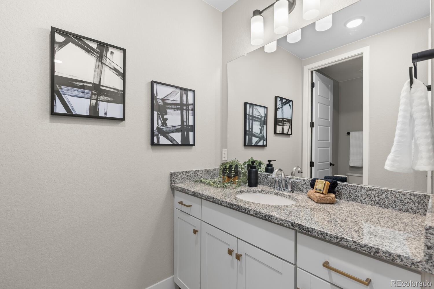 Castle Pines, Colorado, 80108, United States, 5 Bedrooms Bedrooms, ,6 BathroomsBathrooms,Residential,Active,1965853