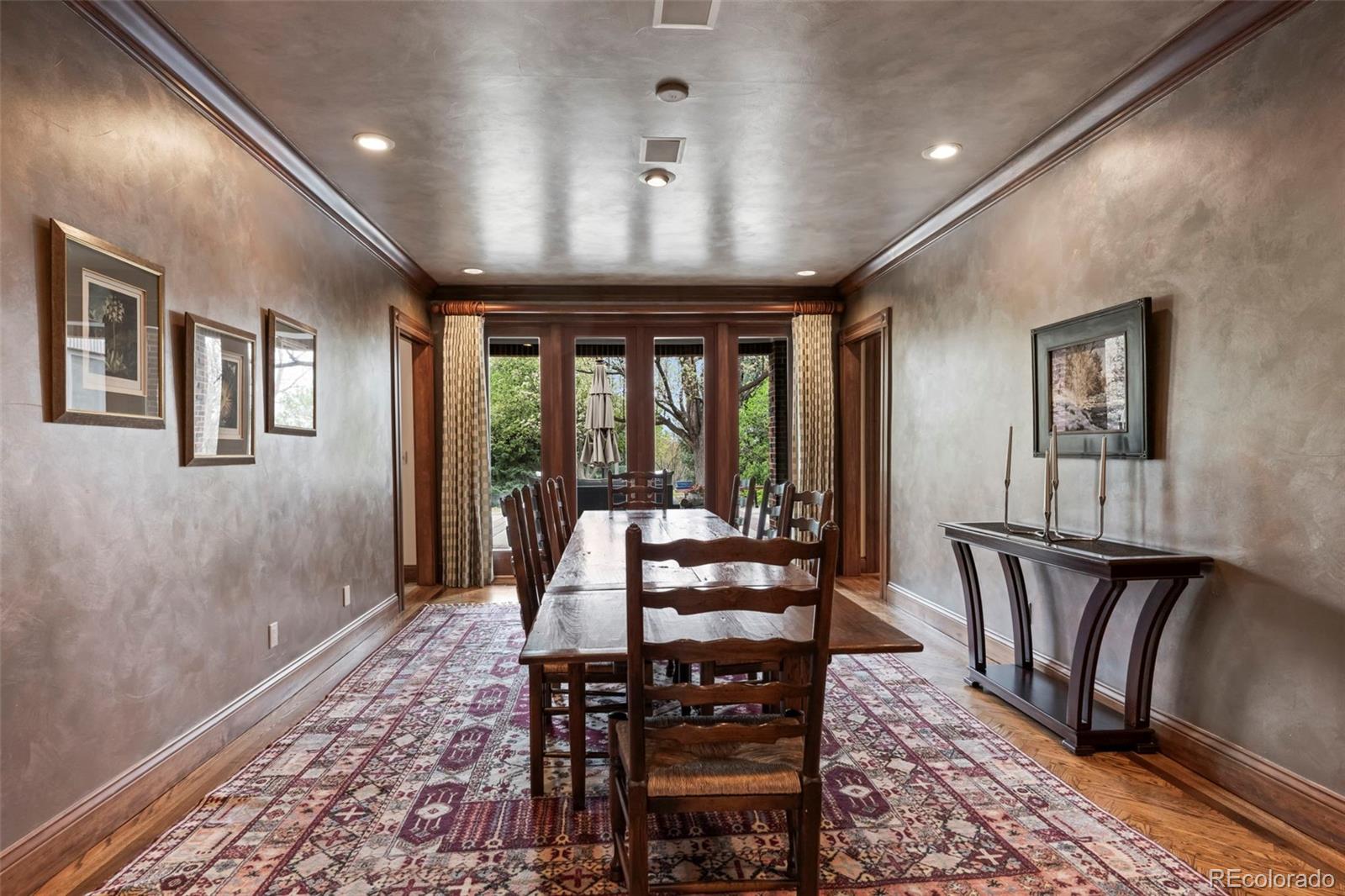 Niwot, Colorado, 80503, United States, 4 Bedrooms Bedrooms, ,7 BathroomsBathrooms,Residential,Active,2033352