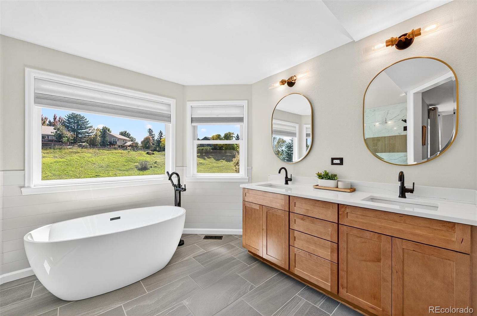 Littleton, Colorado, 80127, United States, 5 Bedrooms Bedrooms, ,4 BathroomsBathrooms,Residential,Active,1953720
