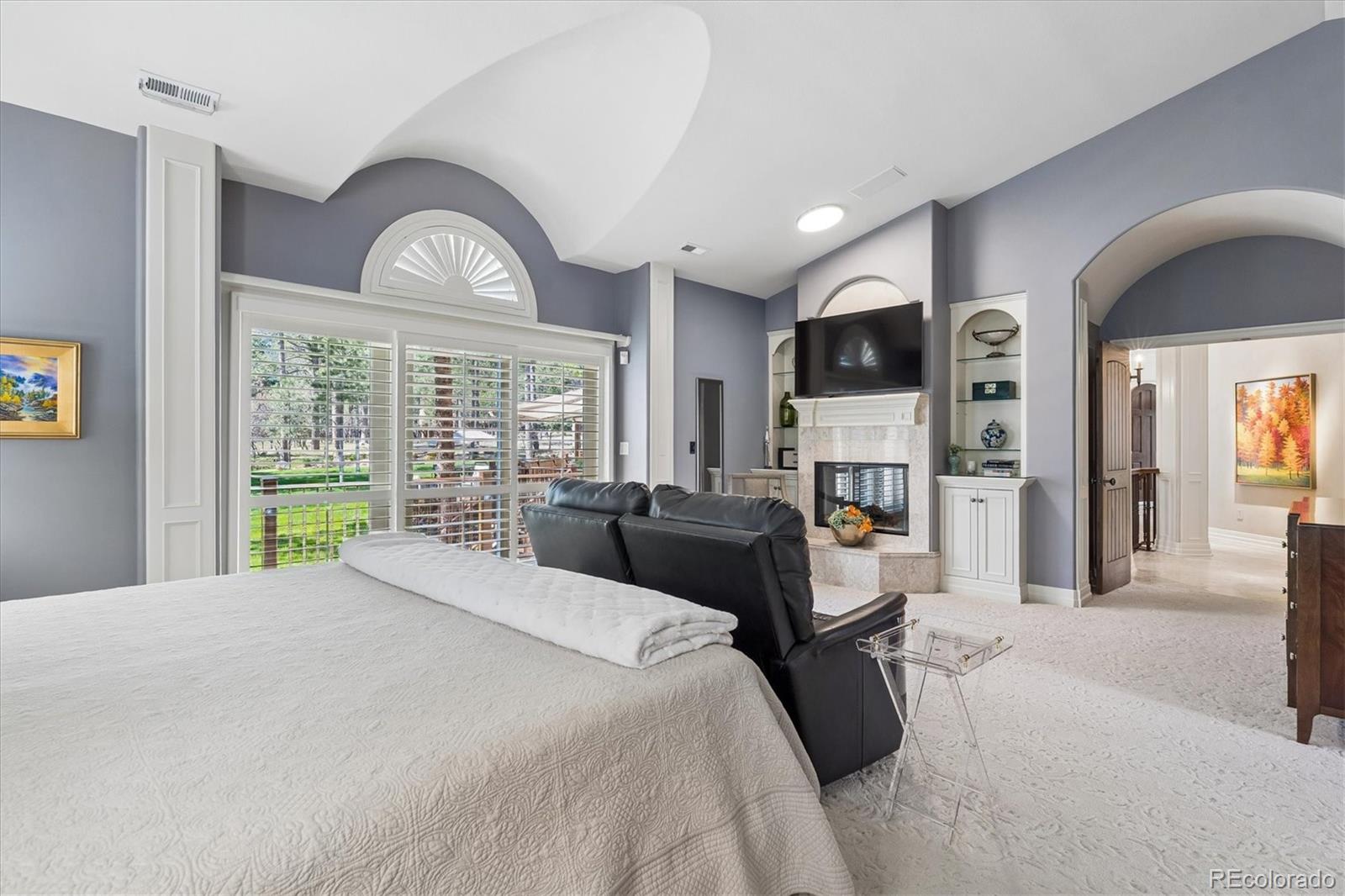 Colorado Springs, Colorado, 80906, United States, 5 Bedrooms Bedrooms, ,7 BathroomsBathrooms,Residential,Active,2045540