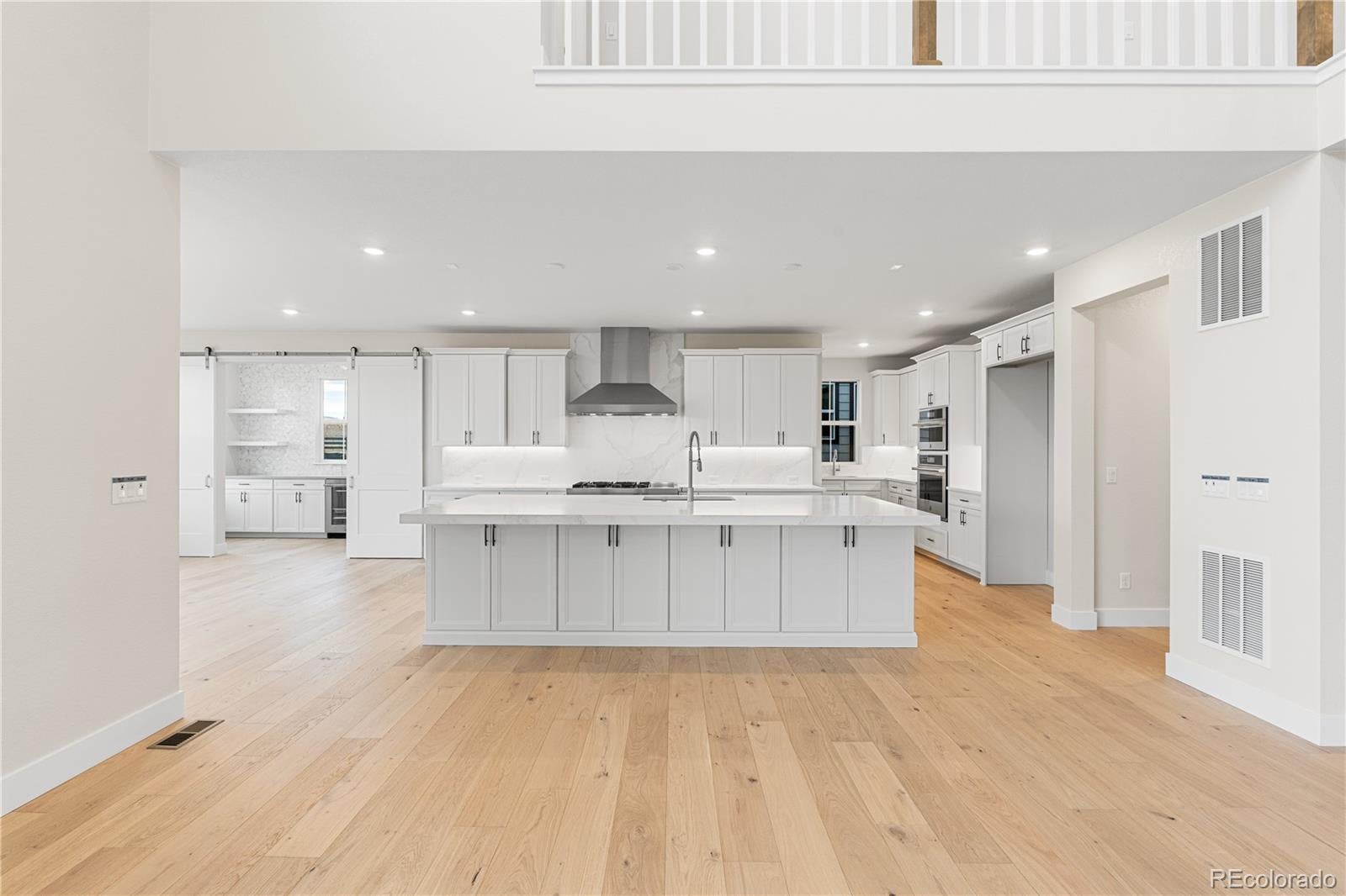 Castle Pines, Colorado, 80108, United States, 7 Bedrooms Bedrooms, ,8 BathroomsBathrooms,Residential,Active,1992239