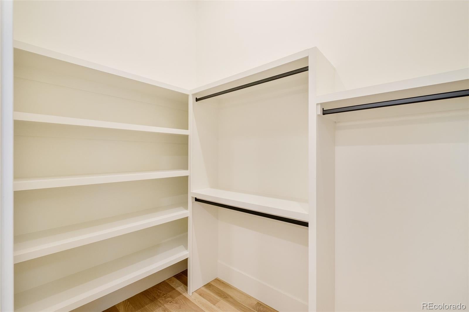 Denver, Colorado, 80206, United States, 3 Bedrooms Bedrooms, ,4 BathroomsBathrooms,Residential,Active,1987227