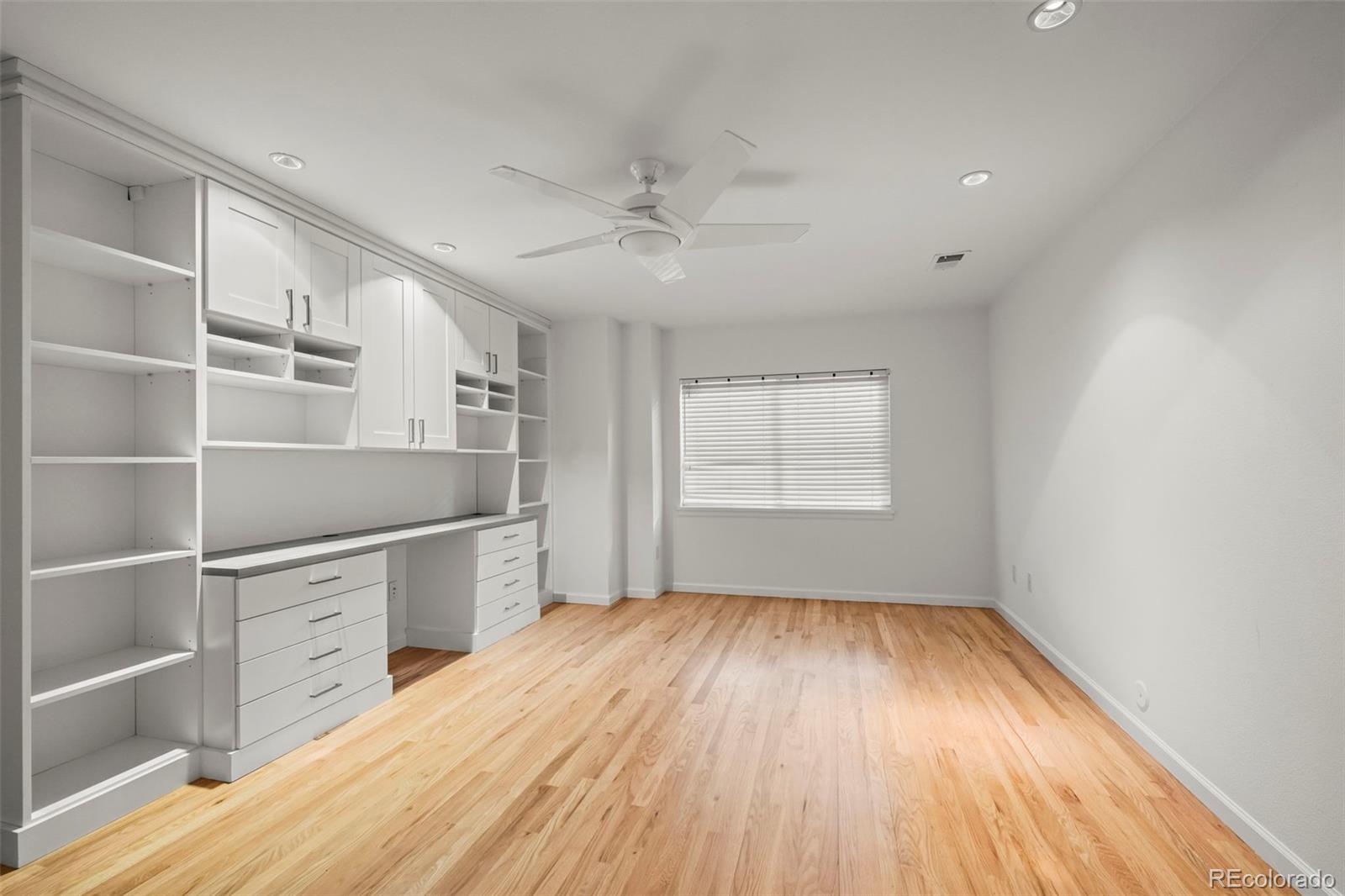 Boulder, Colorado, 80301, United States, 3 Bedrooms Bedrooms, ,4 BathroomsBathrooms,Residential,Active,2052046