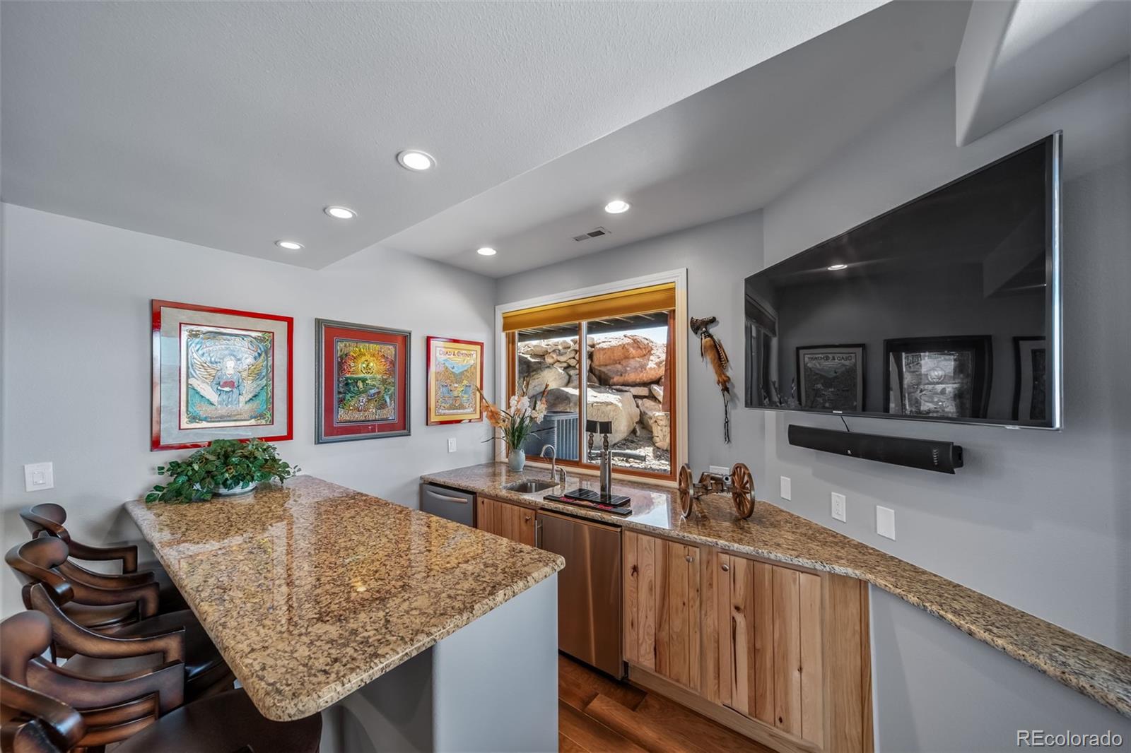 Larkspur, Colorado, 80118, United States, 4 Bedrooms Bedrooms, ,3 BathroomsBathrooms,Residential,Active,2007969