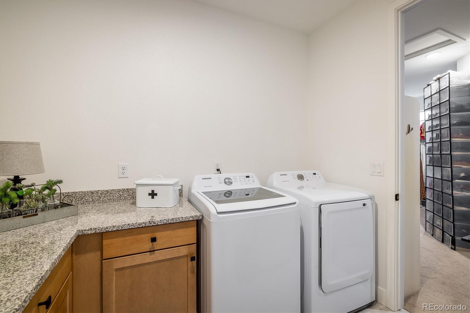 Broomfield, Colorado, 80023, United States, 5 Bedrooms Bedrooms, ,5 BathroomsBathrooms,Residential,Active,1894757