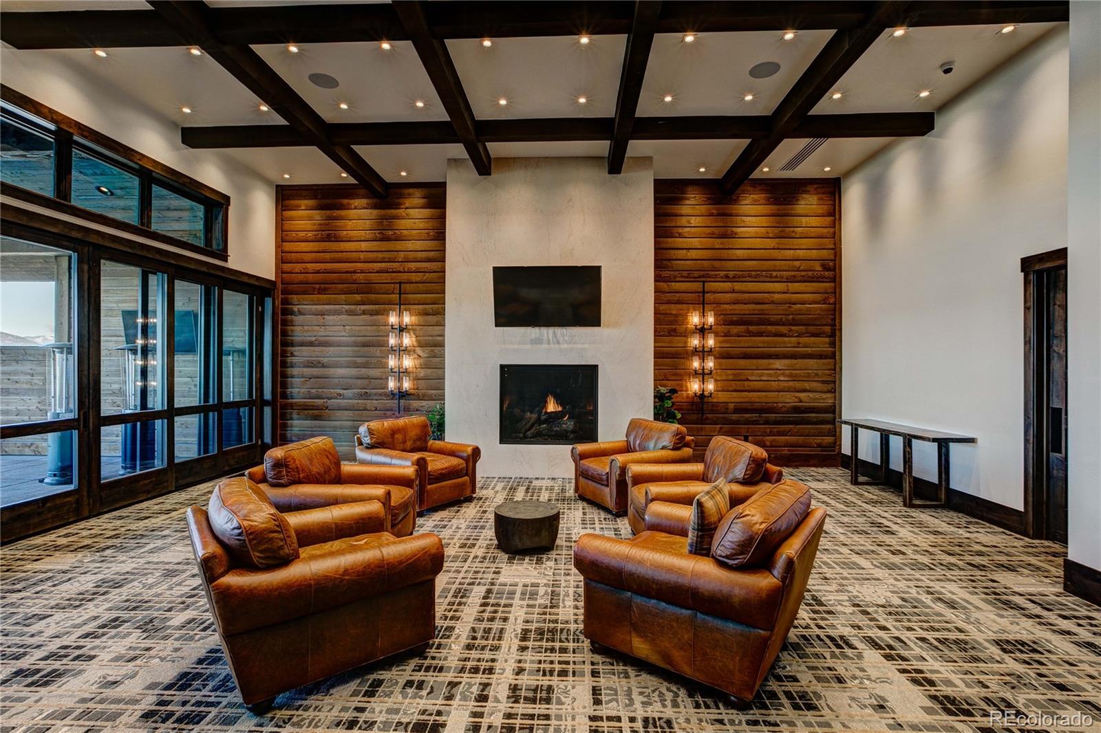 Berthoud, Colorado, 80513, United States, 4 Bedrooms Bedrooms, ,9 BathroomsBathrooms,Residential,Active,1990664