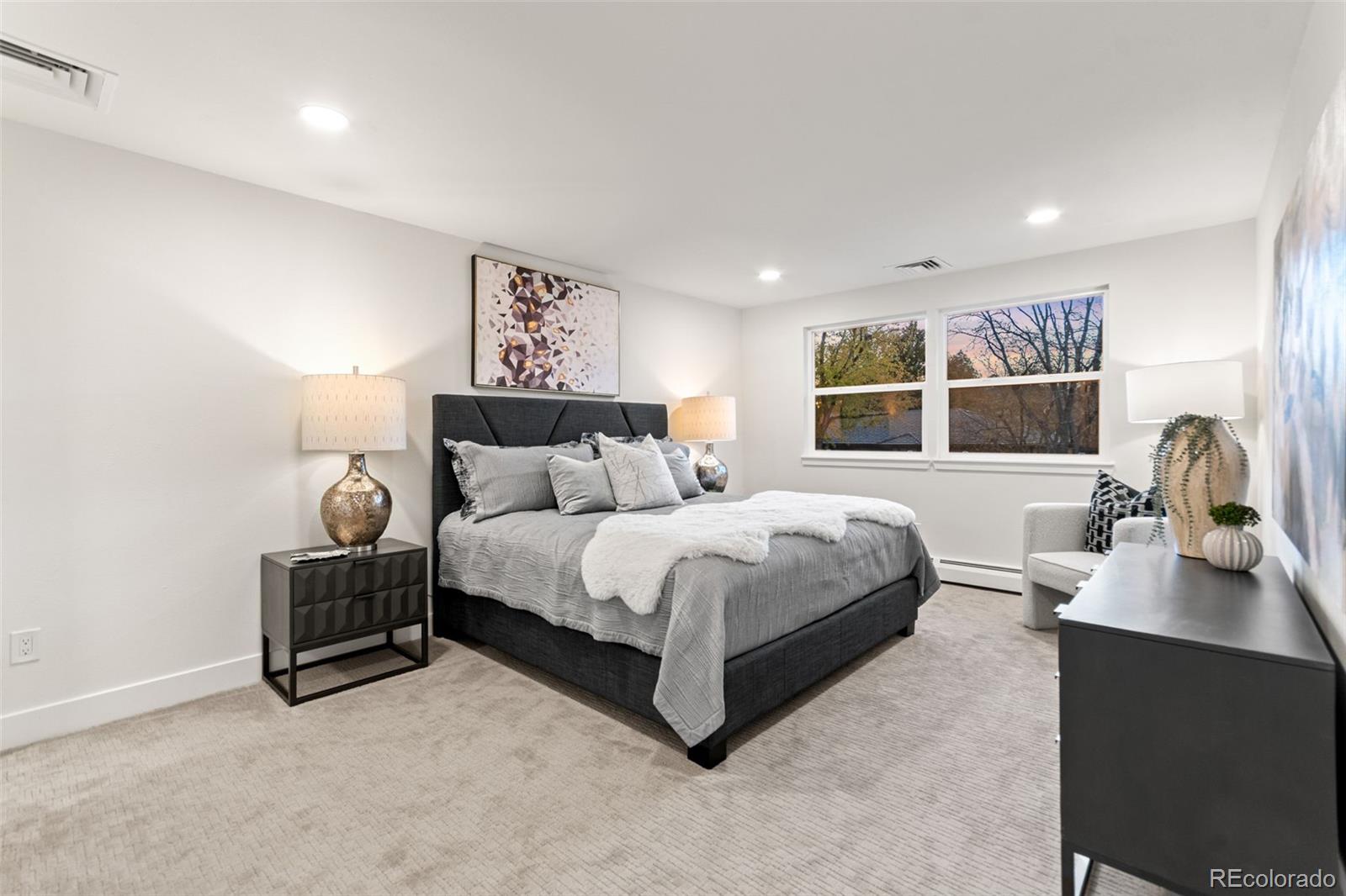 Denver, Colorado, 80237, United States, ,4 BathroomsBathrooms,Residential,Active,1894229