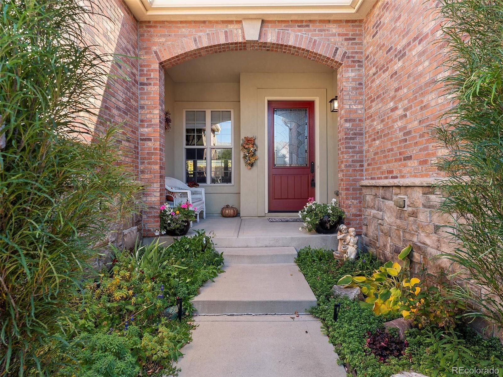 Centennial, Colorado, 80121, United States, 4 Bedrooms Bedrooms, ,4 BathroomsBathrooms,Residential,Active,1972181