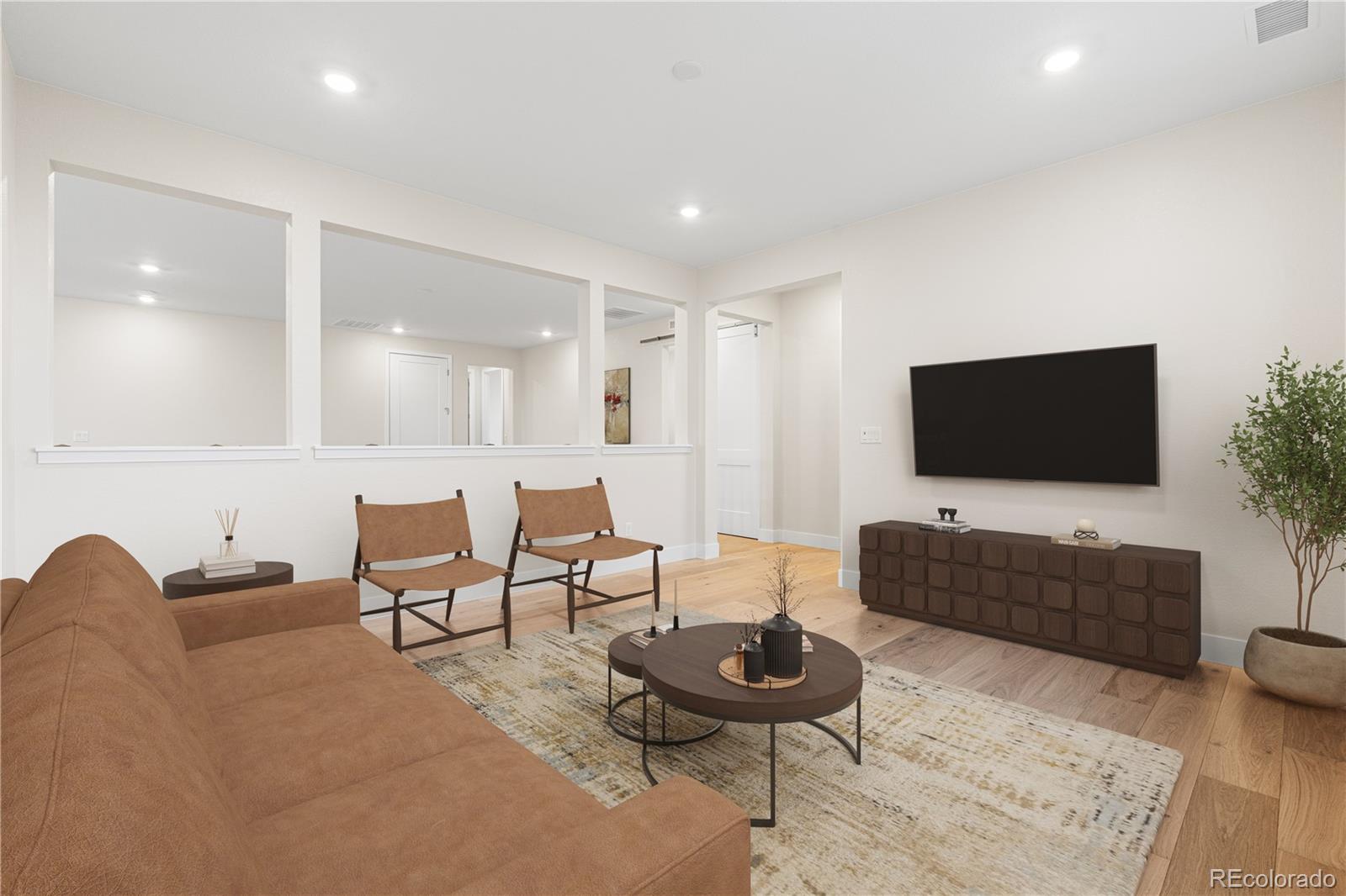 Castle Pines, Colorado, 80108, United States, 7 Bedrooms Bedrooms, ,8 BathroomsBathrooms,Residential,Active,1992239