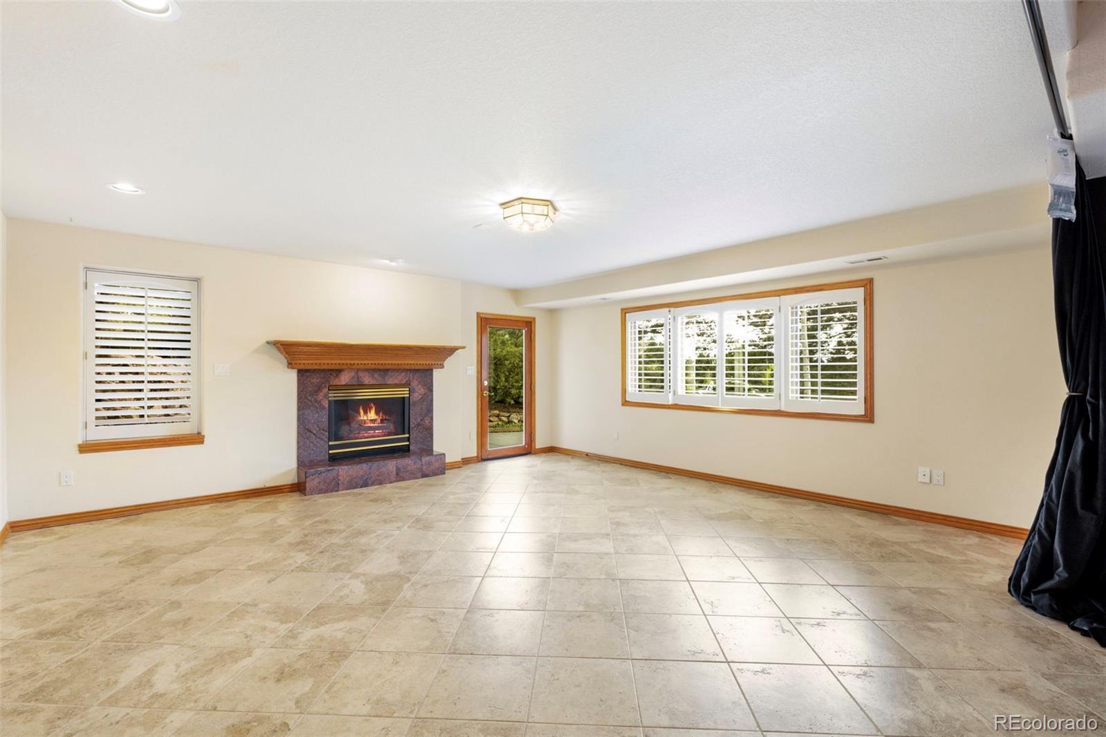 Monument, Colorado, 80132, United States, 5 Bedrooms Bedrooms, ,5 BathroomsBathrooms,Residential,Active,2043281