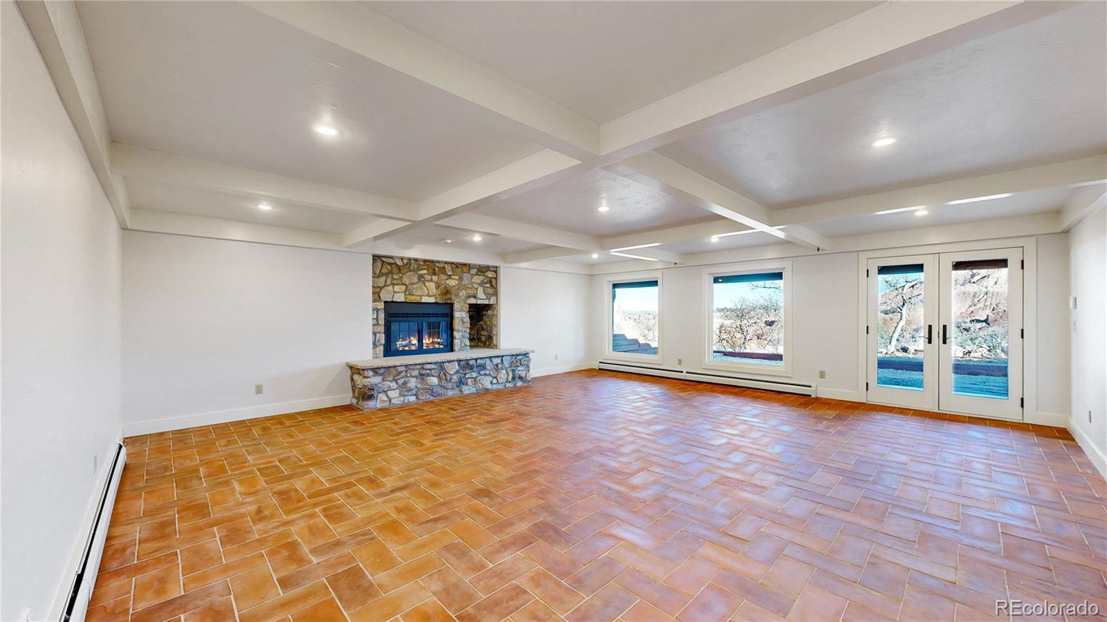 Littleton, Colorado, 80125, United States, 4 Bedrooms Bedrooms, ,5 BathroomsBathrooms,Residential,Active,2007000