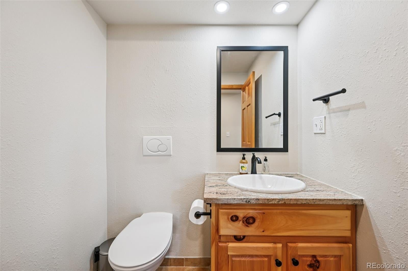 Manitou Springs, Colorado, 80829, United States, 6 Bedrooms Bedrooms, ,6 BathroomsBathrooms,Residential,Active,1997562