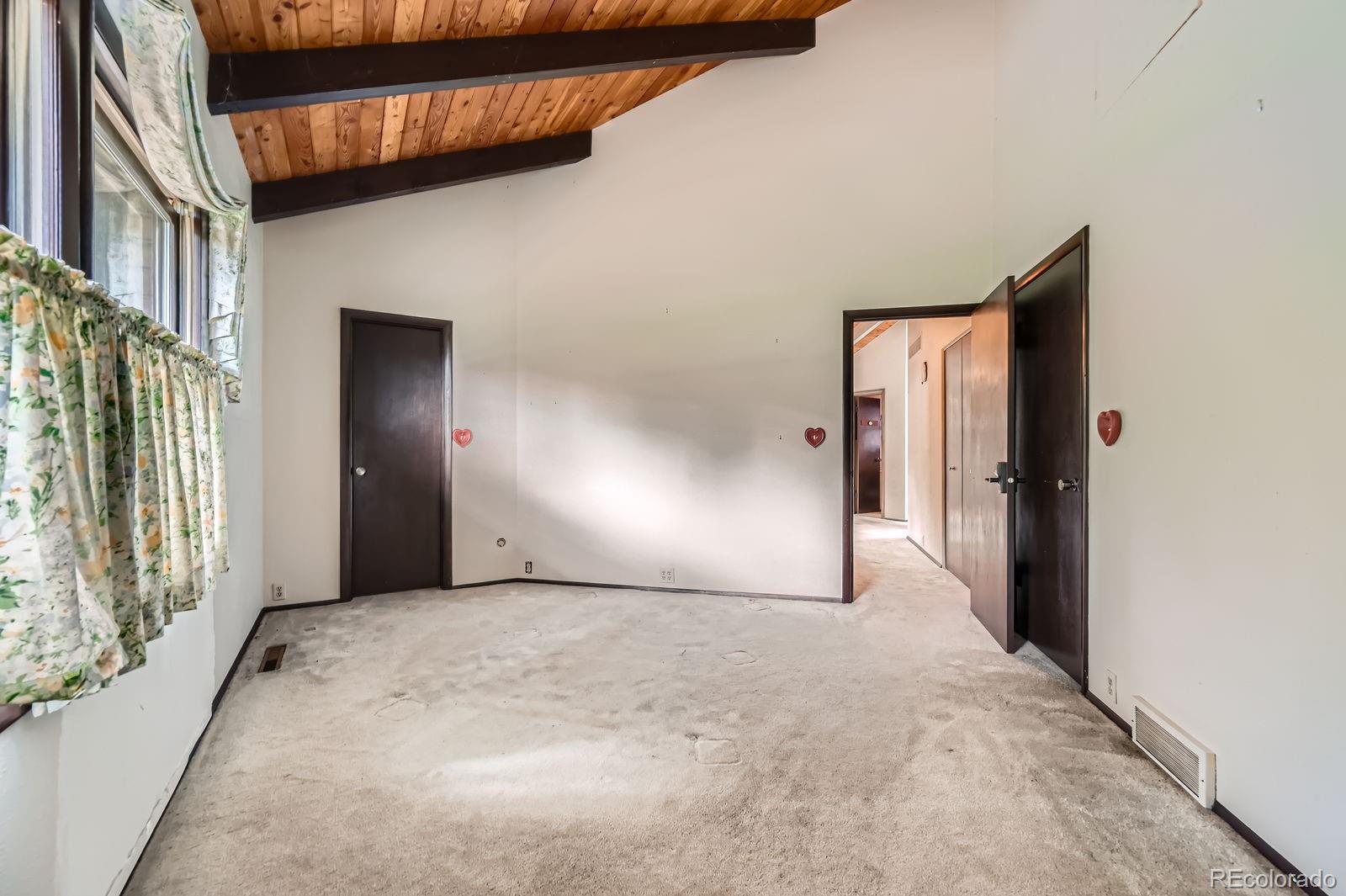 Boulder, Colorado, 80301, United States, 2 Bedrooms Bedrooms, ,3 BathroomsBathrooms,Residential,Contingent,1944018