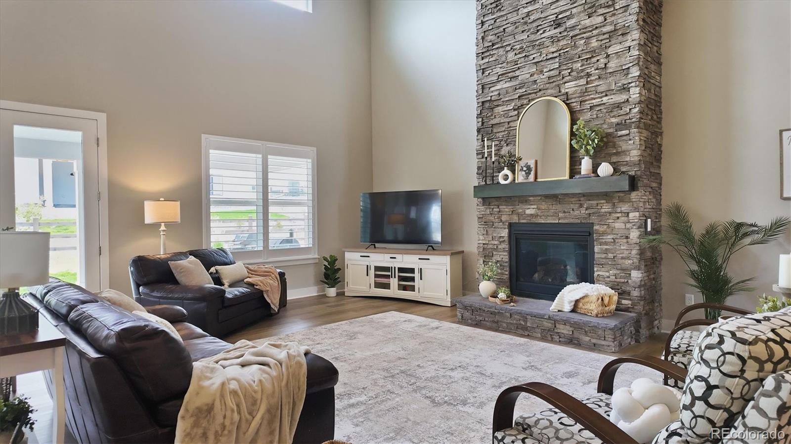 Castle Rock, Colorado, 80104, United States, 7 Bedrooms Bedrooms, ,6 BathroomsBathrooms,Residential,Active,1953382