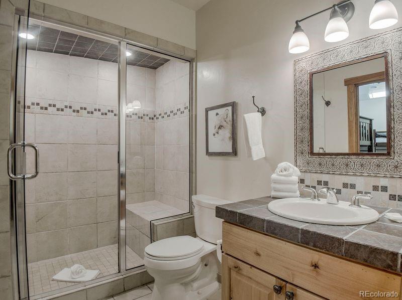 Silverthorne, Colorado, 80498, United States, 5 Bedrooms Bedrooms, ,4 BathroomsBathrooms,Residential,Active,1961917