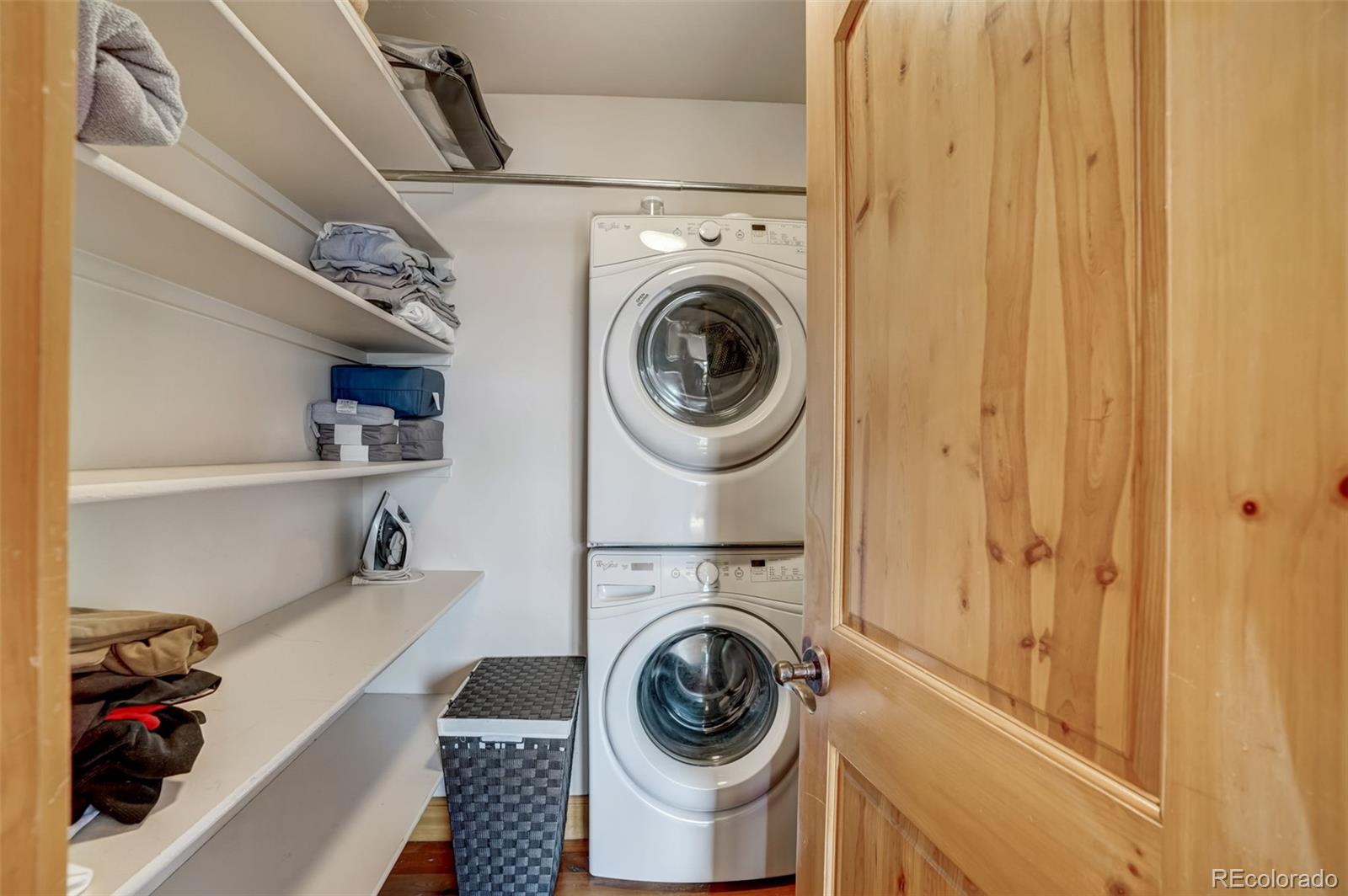 Dillon, Colorado, 80435, United States, ,Residential,Active,2007001