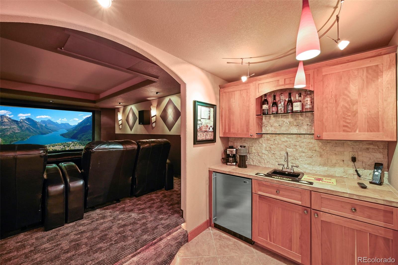 Castle Rock, Colorado, 80108, United States, 5 Bedrooms Bedrooms, ,5 BathroomsBathrooms,Residential,Active,1929658