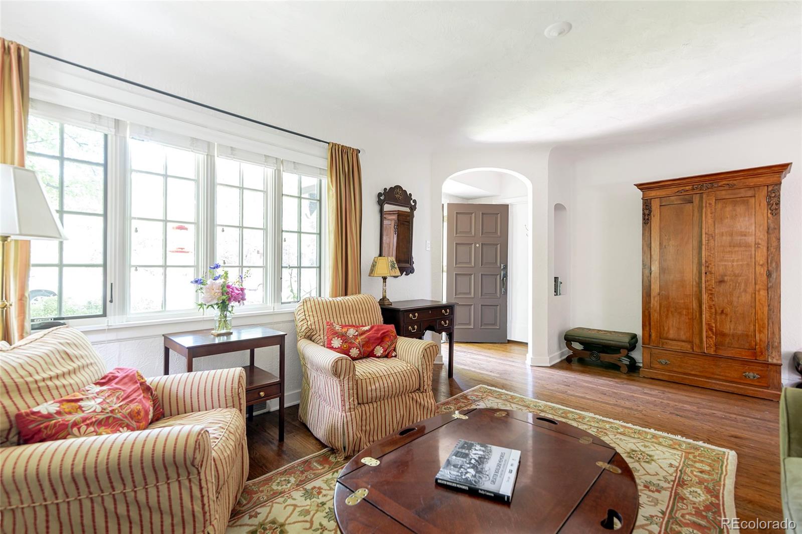 Boulder, Colorado, 80302, United States, 5 Bedrooms Bedrooms, ,2 BathroomsBathrooms,Residential,Active,1944094