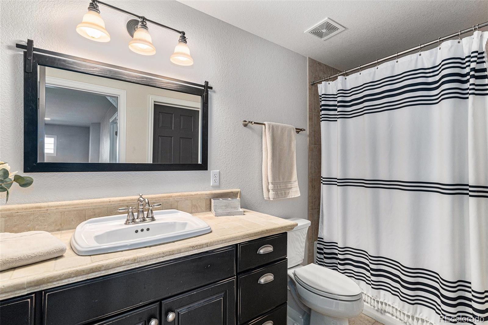 Franktown, Colorado, 80116, United States, 5 Bedrooms Bedrooms, ,5 BathroomsBathrooms,Residential,Active,1962183