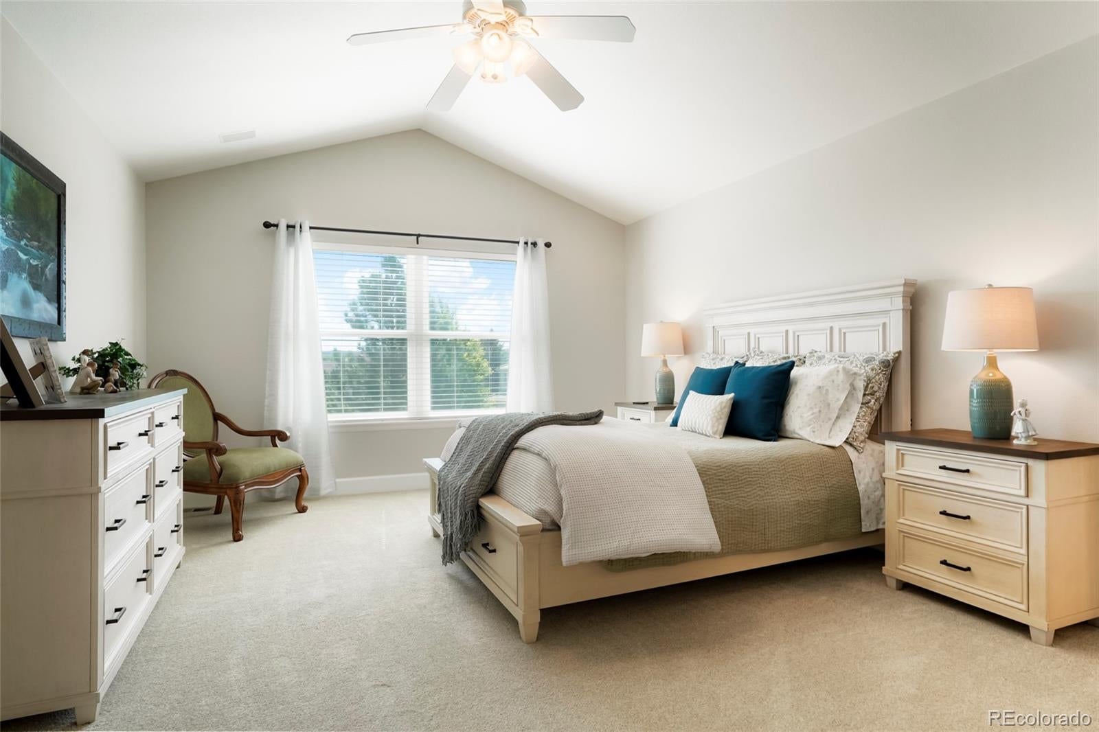 Highlands Ranch, Colorado, 80126, United States, 5 Bedrooms Bedrooms, ,5 BathroomsBathrooms,Residential,Active,1922291