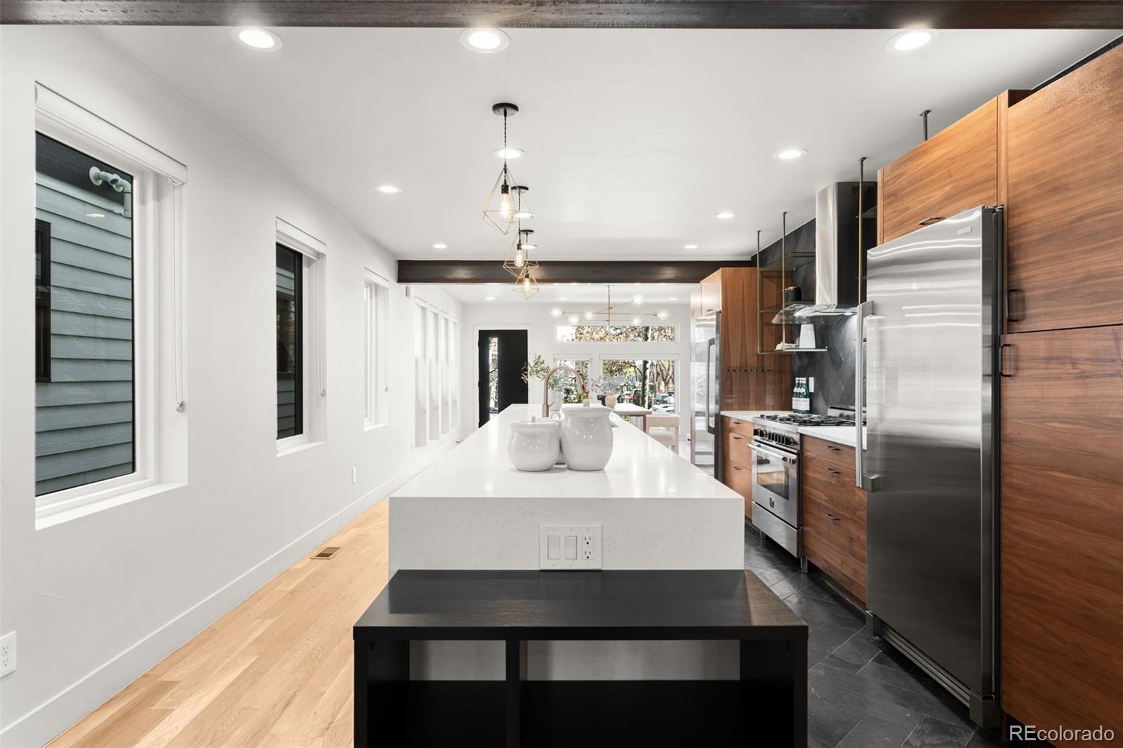 Denver, Colorado, 80211, United States, 3 Bedrooms Bedrooms, ,4 BathroomsBathrooms,Residential,Active,1990682