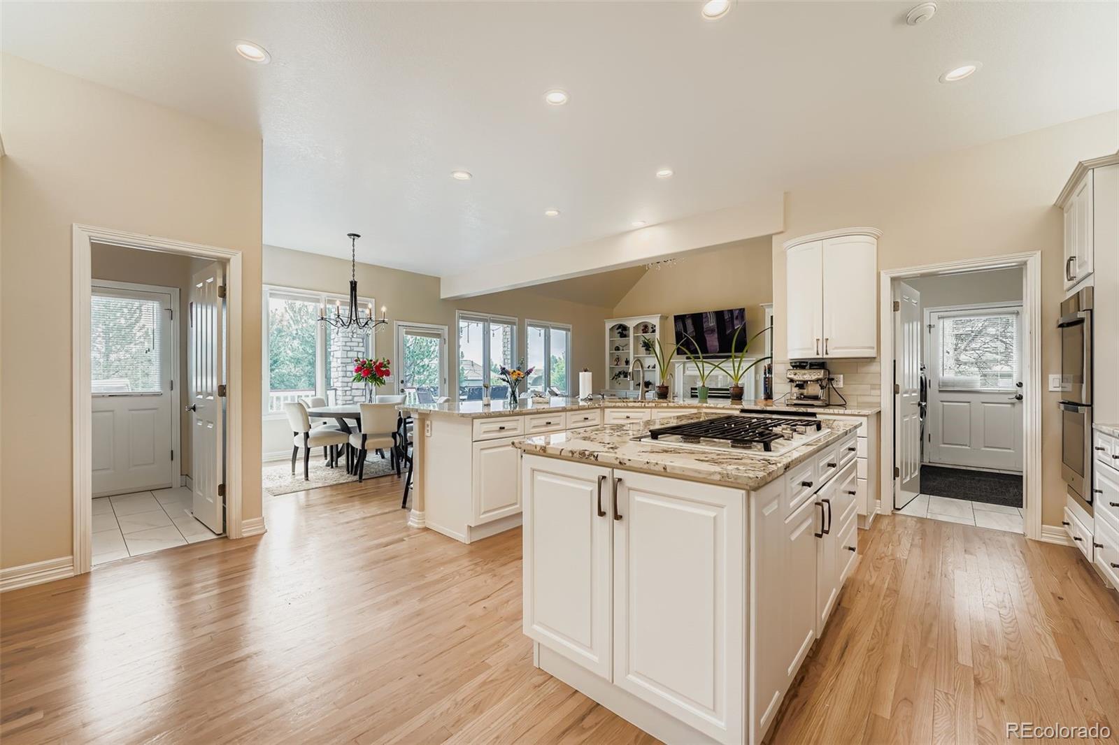 Centennial, Colorado, 80015, United States, 6 Bedrooms Bedrooms, ,6 BathroomsBathrooms,Residential,Active,1945854