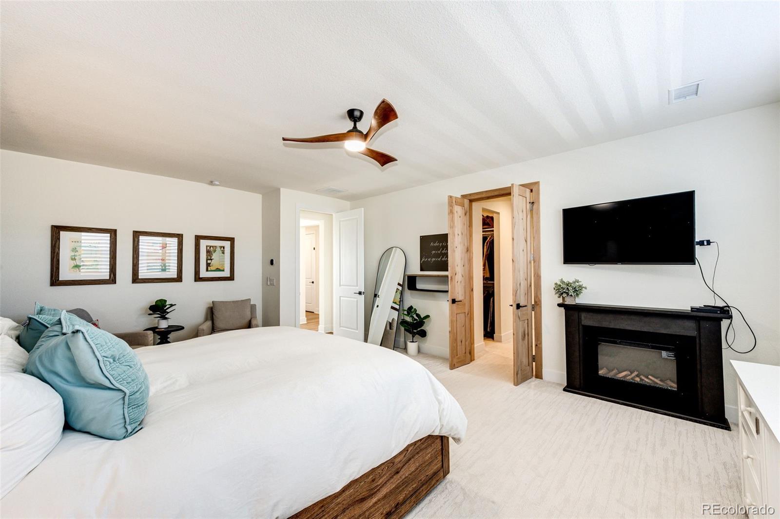 Castle Rock, Colorado, 80104, United States, 5 Bedrooms Bedrooms, ,4 BathroomsBathrooms,Residential,Active,2045378