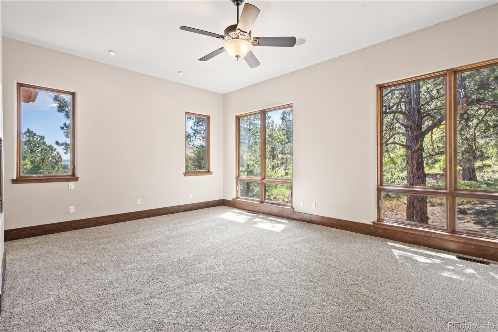 Colorado Springs, Colorado, 80919, United States, 4 Bedrooms Bedrooms, ,4 BathroomsBathrooms,Residential,Active,1909853