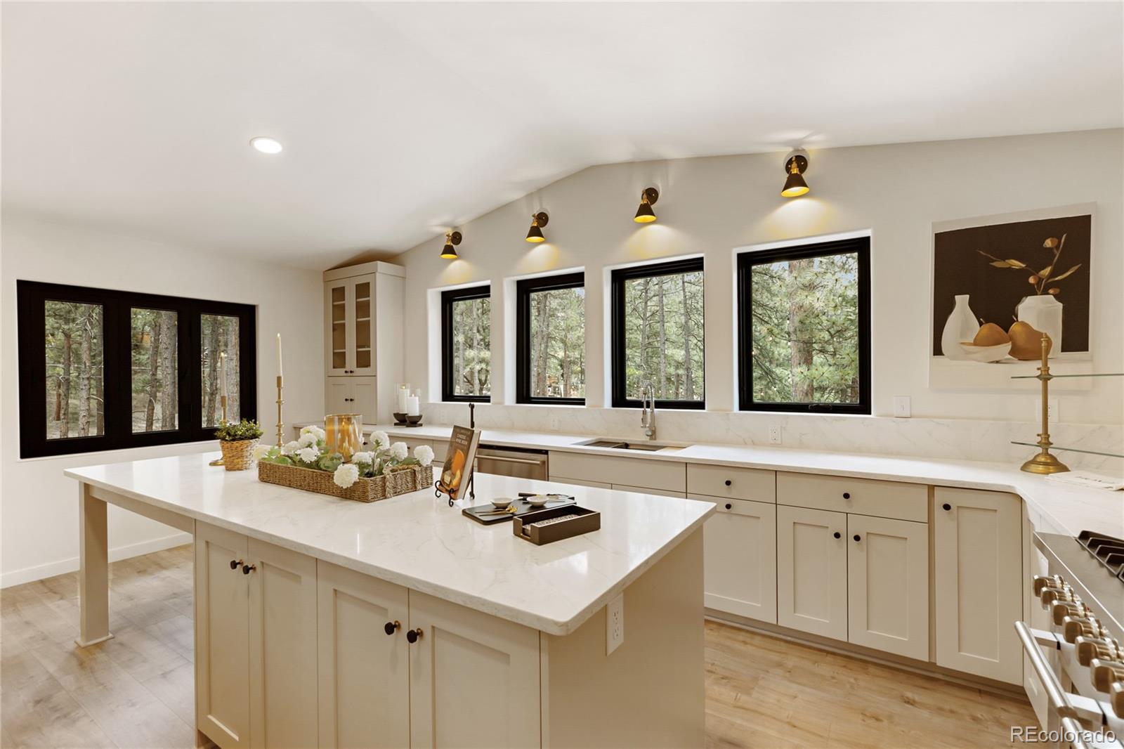 Colorado Springs, Colorado, 80921, United States, 5 Bedrooms Bedrooms, ,4 BathroomsBathrooms,Residential,Active,1996271