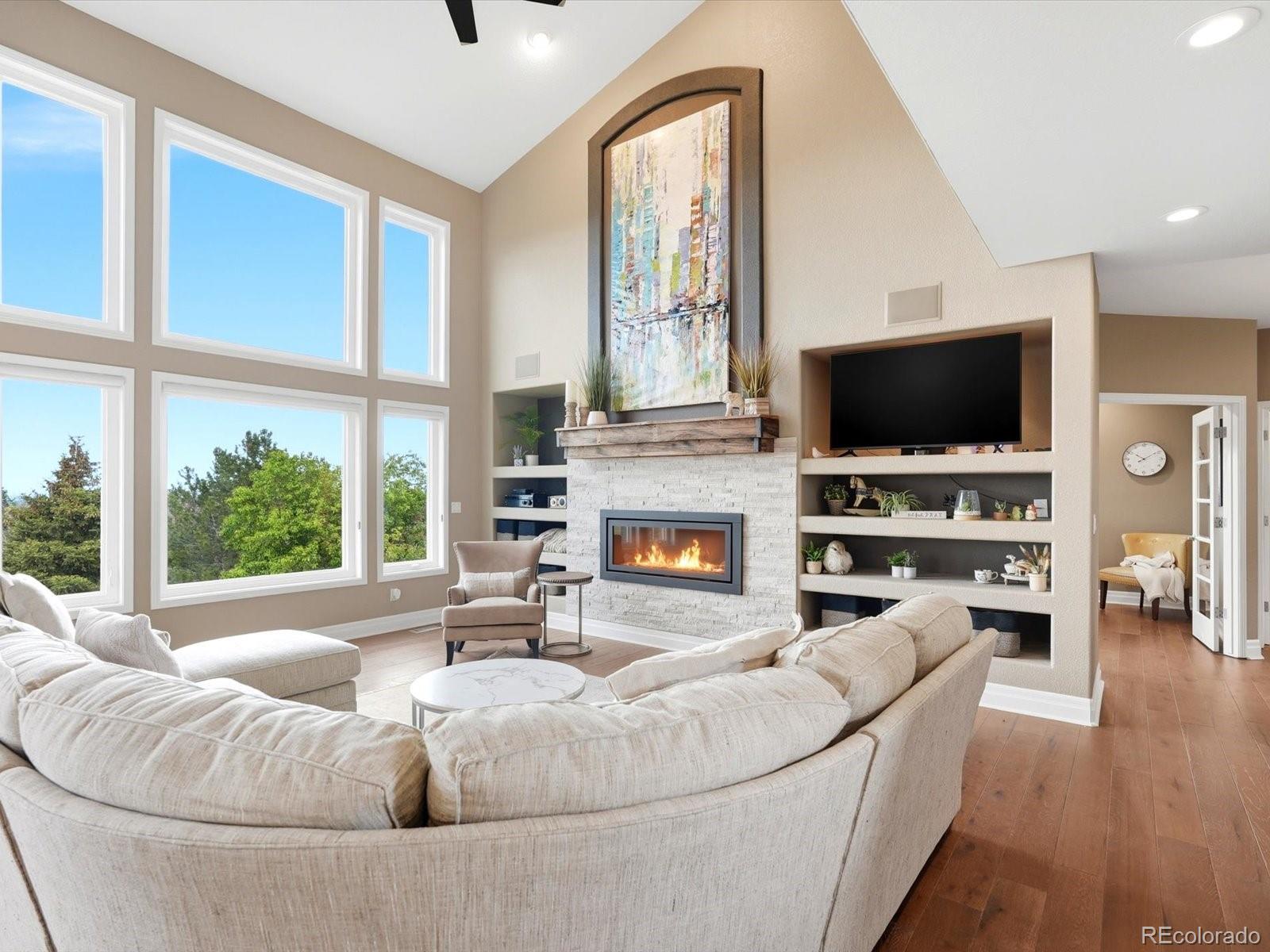 Highlands Ranch, Colorado, 80126, United States, 5 Bedrooms Bedrooms, ,5 BathroomsBathrooms,Residential,Pending,2045674