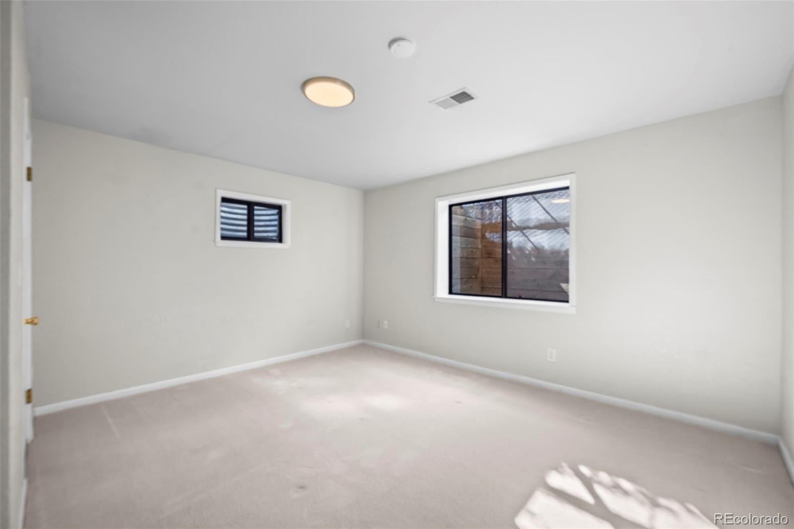 Boulder, Colorado, 80303, United States, 4 Bedrooms Bedrooms, ,4 BathroomsBathrooms,Residential,Active,1944019