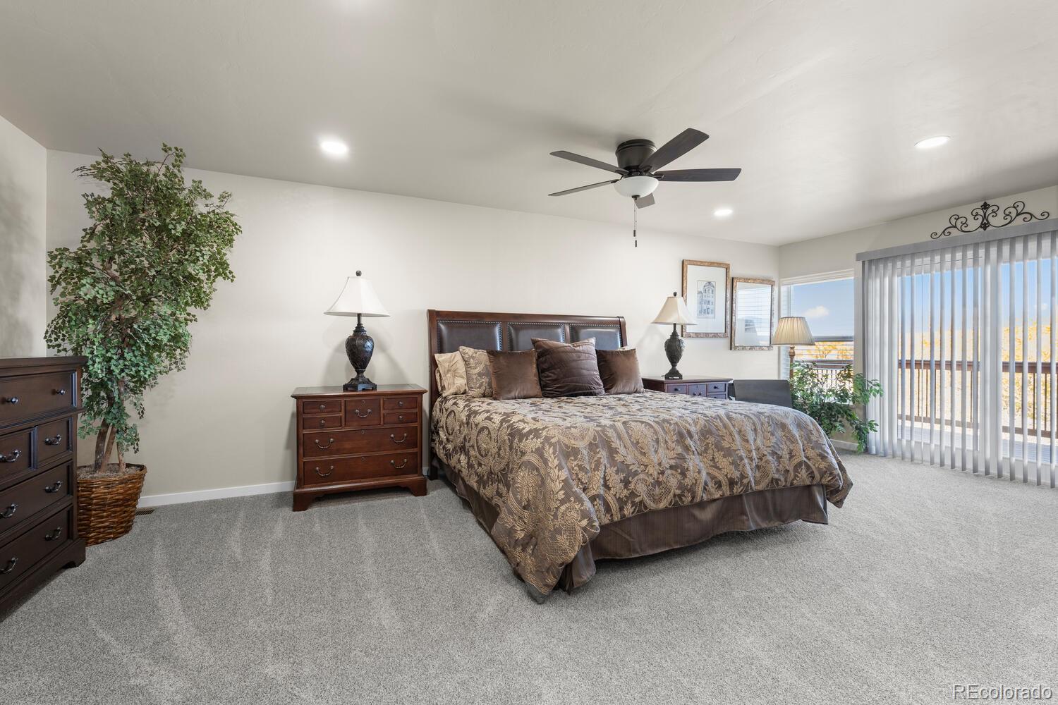 Montrose, Colorado, 81403, United States, 3 Bedrooms Bedrooms, ,3 BathroomsBathrooms,Residential,Active,1985579